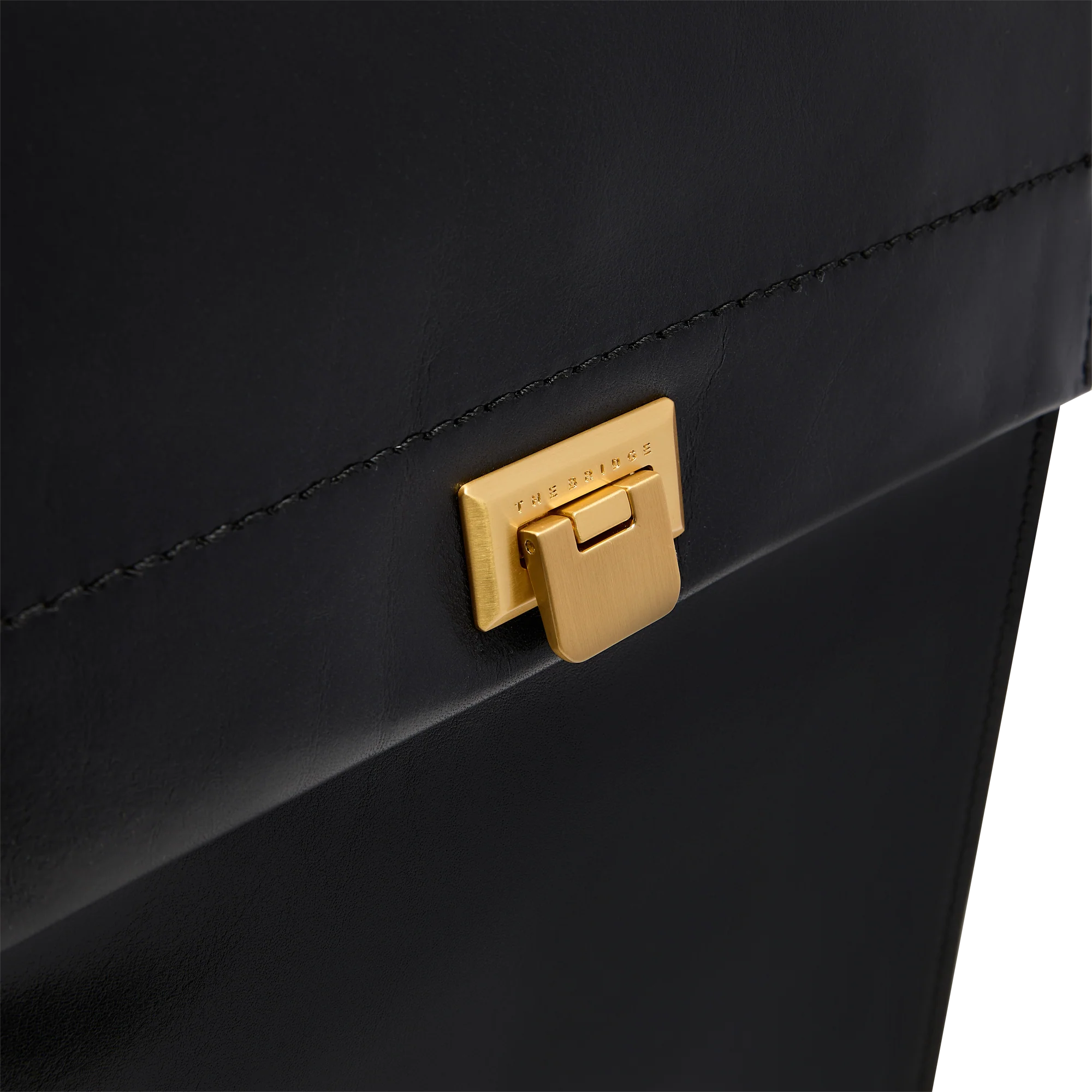 Women’s leather backpack - Image 5
