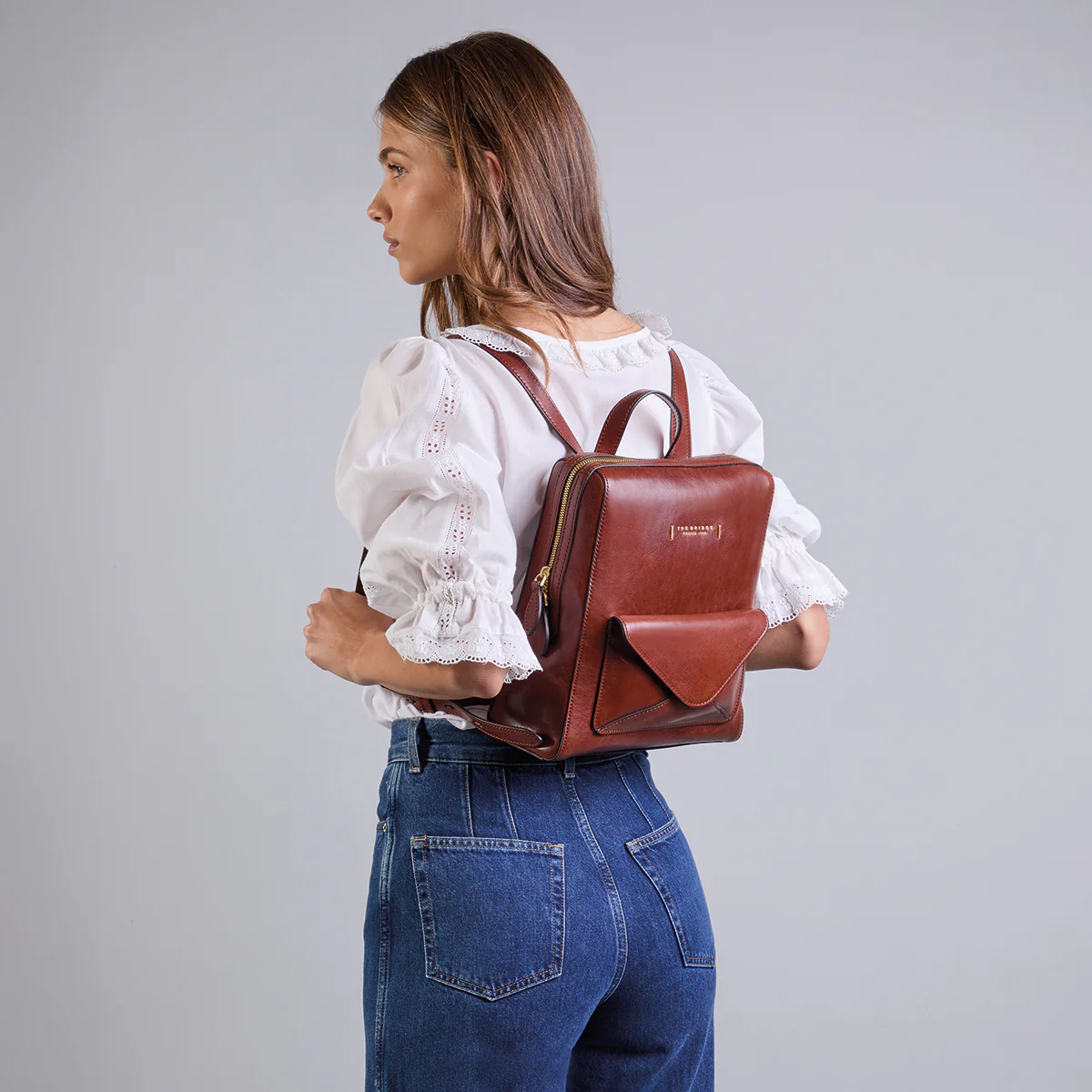 Women’s leather backpack with front pocket - Image 6