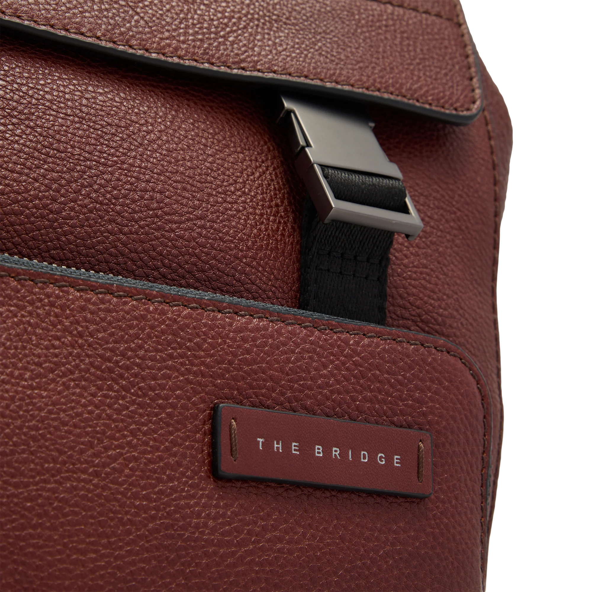 Men’s leather backpack with front flap - Image 5