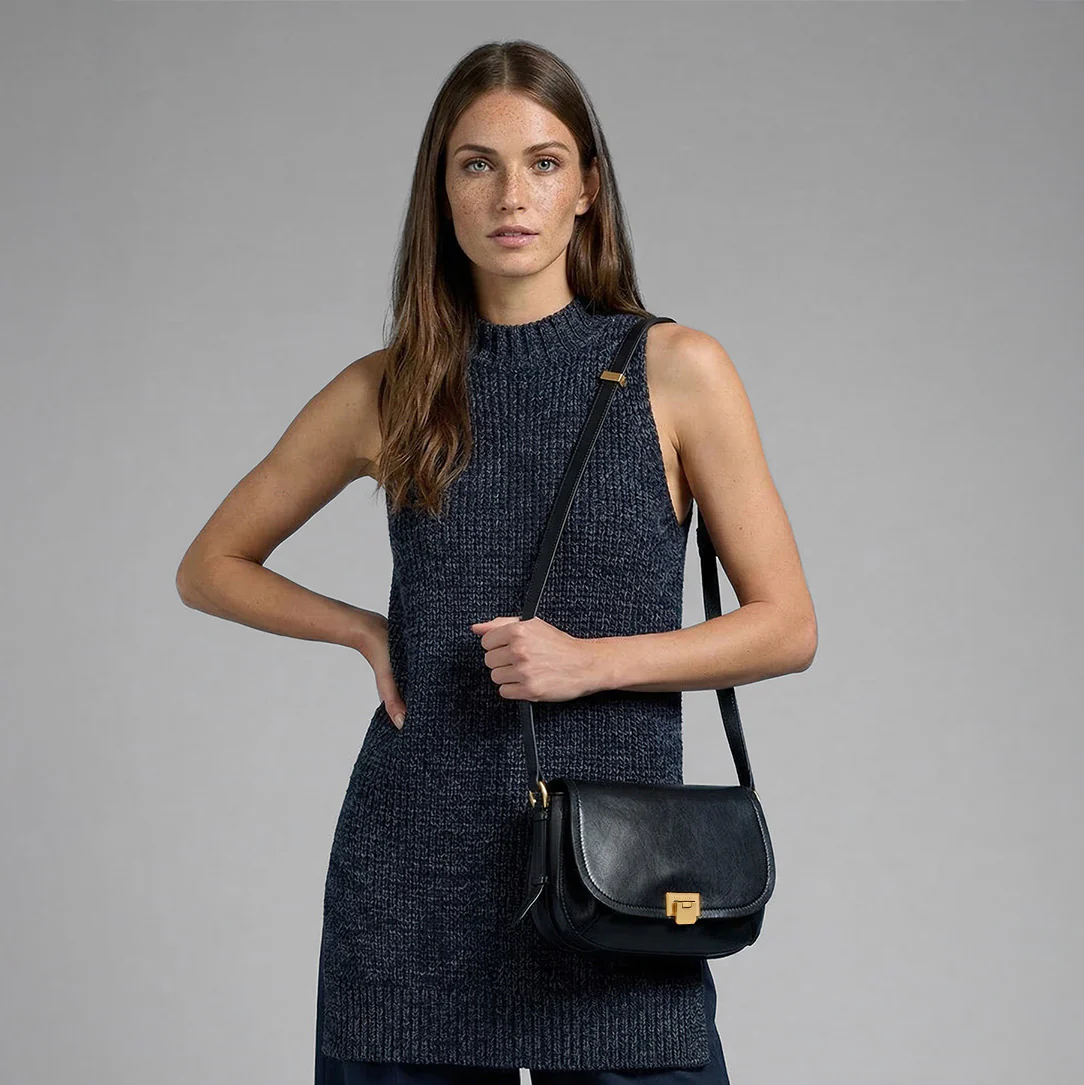 Leather crossbody bag - Image 5