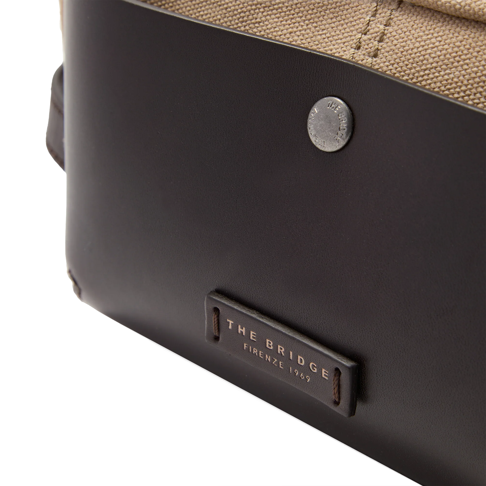 Leather and fabric beauty case - Image 5