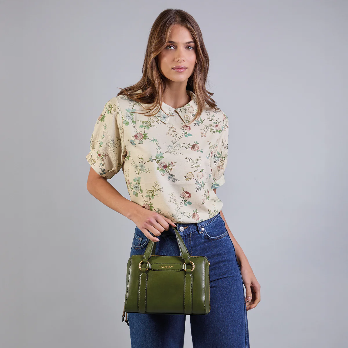 Leather handbag with removable shoulder strap - Image 7