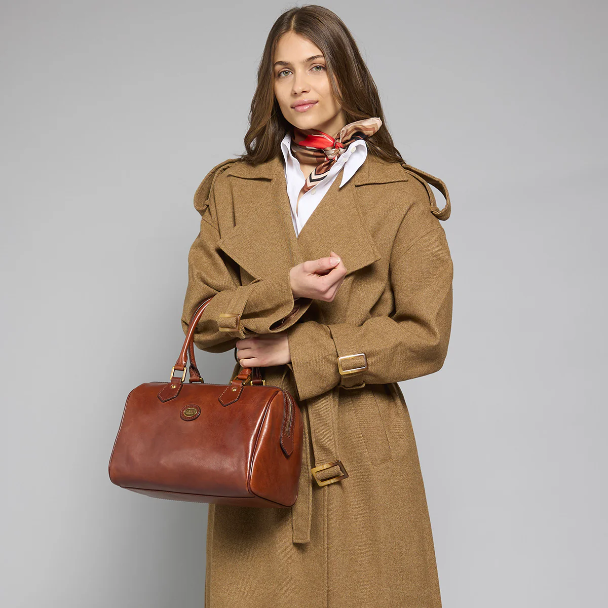 Leather boston bag - Image 6