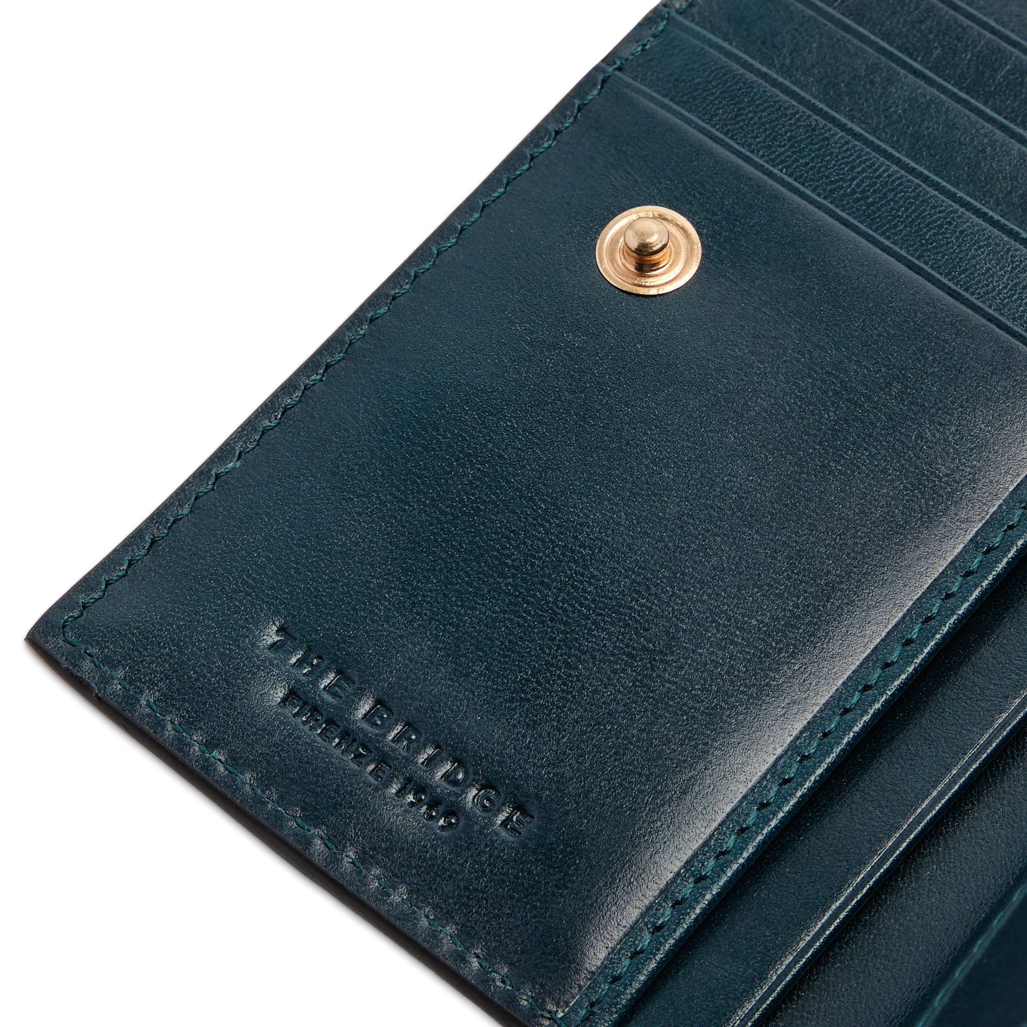 Small women’s leather wallet with coin pocket - Image 5