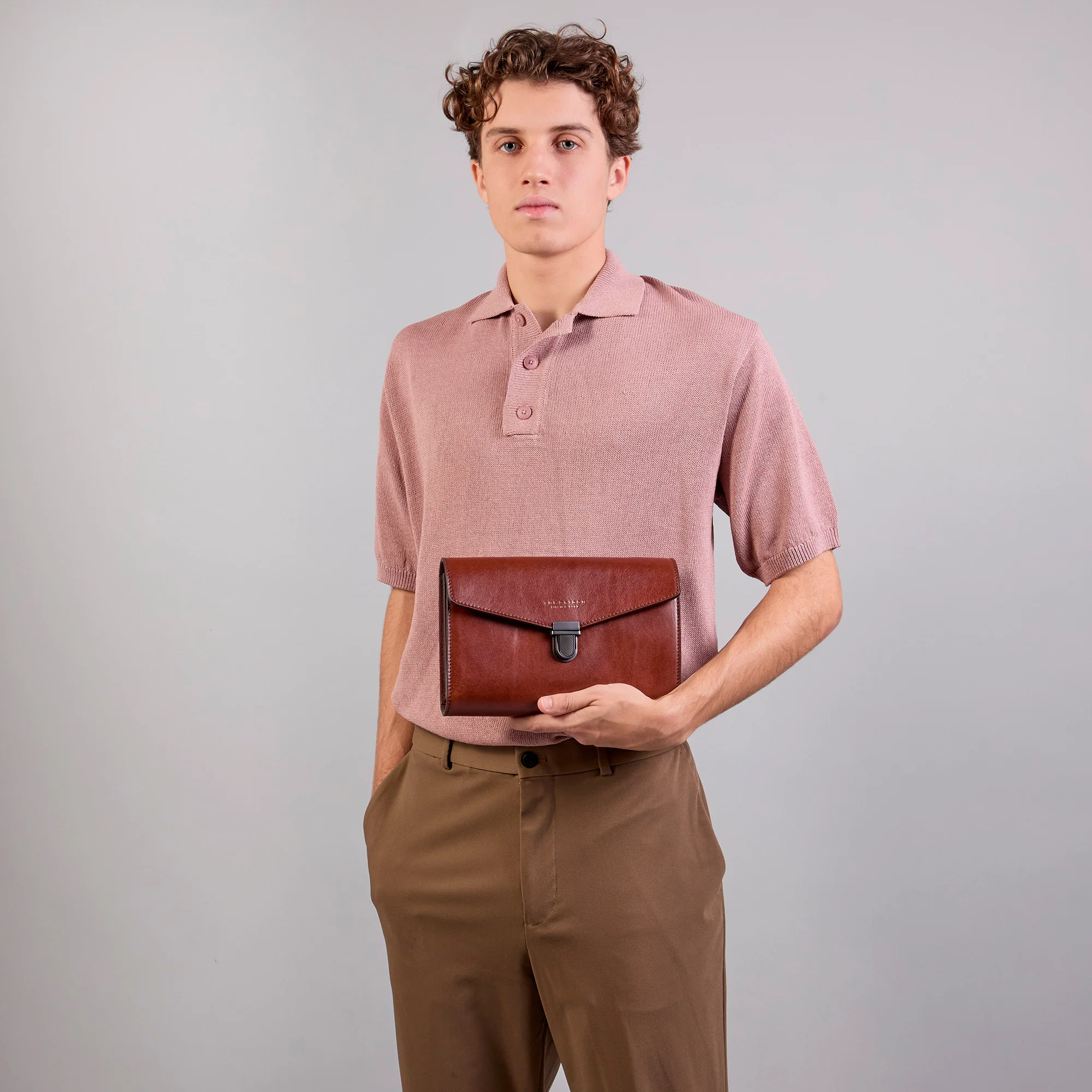 Men’s leather pouch - Image 7